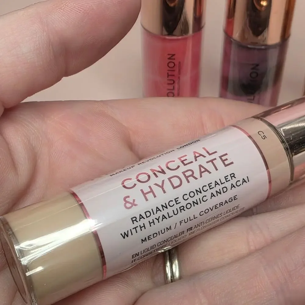 Revolution Make up Bundle!